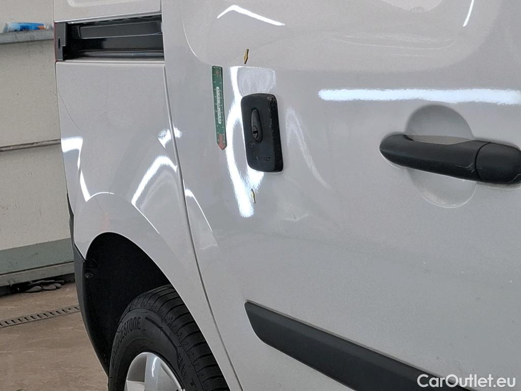 Renault  Kangoo  II Express Grand Confort (L1) 1.5 dCi 80CV BVM6 E6dT #15
