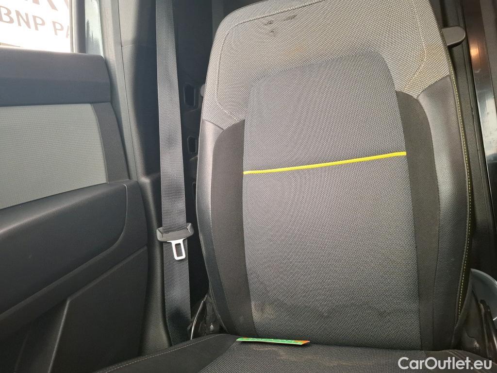  Renault  Kangoo RENAULT  / 2021 / 4P / Fourgonnette EXTRA TCE 130 BVA #29