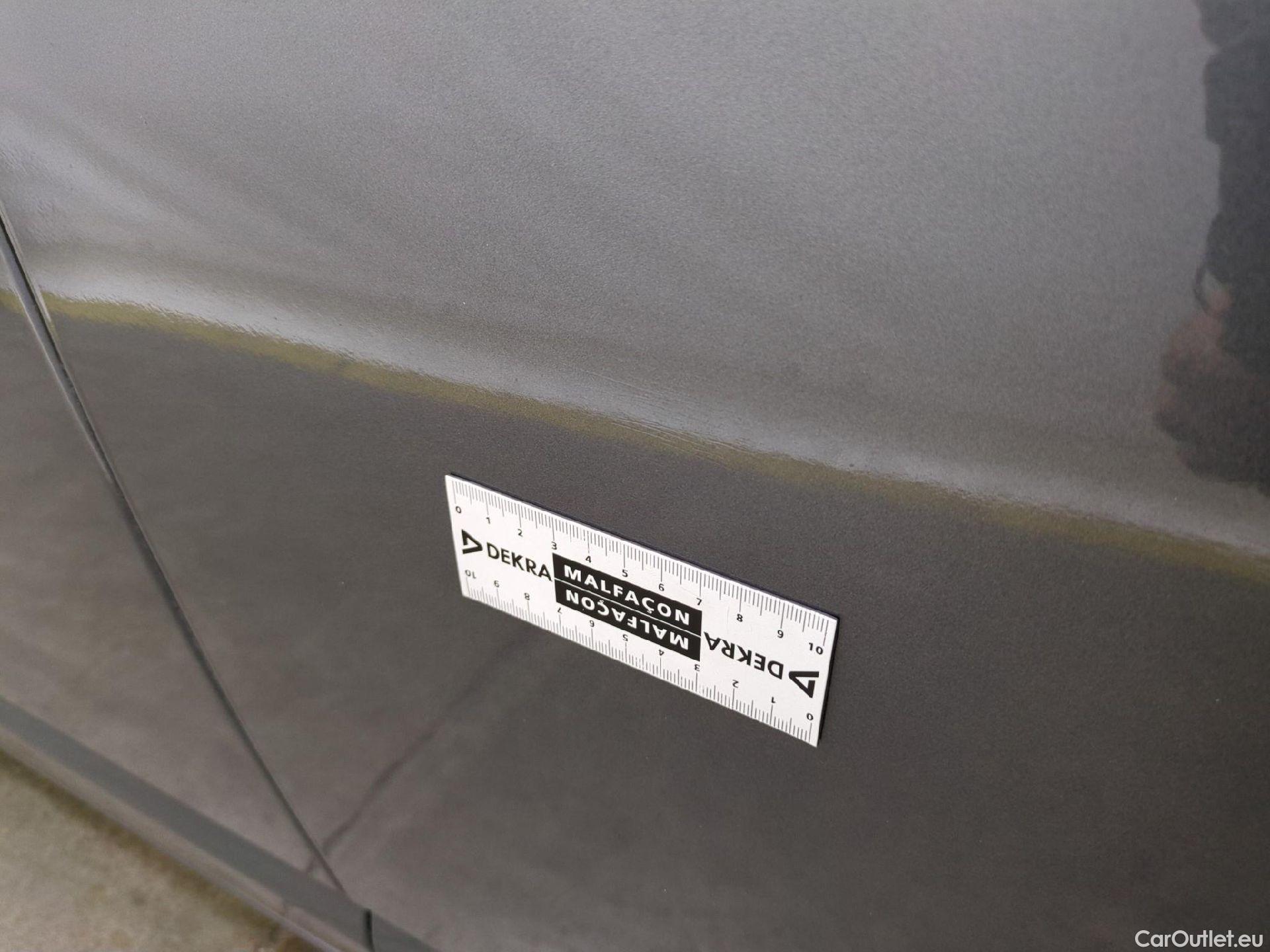  Volkswagen  Transporter VOLKSWAGEN  / 2019 / 4P / Fourgon tôlé 2.0 TDi 150 DSG7 L1H1 Business Line #35