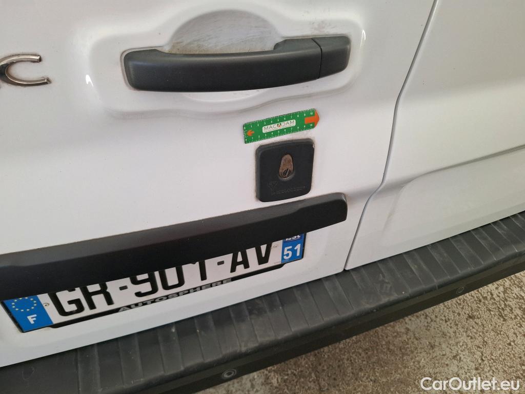  Renault  Trafic  Fourgon L2H1 3T Grand Confort 2.0 dCi 130CV BVM6 E6d #6