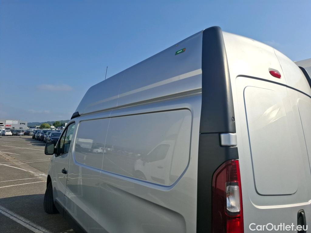  Renault  Trafic  Furgon Grand Confort L2H2 1200 1.6 dCi 125CV BVM6 E6 #21