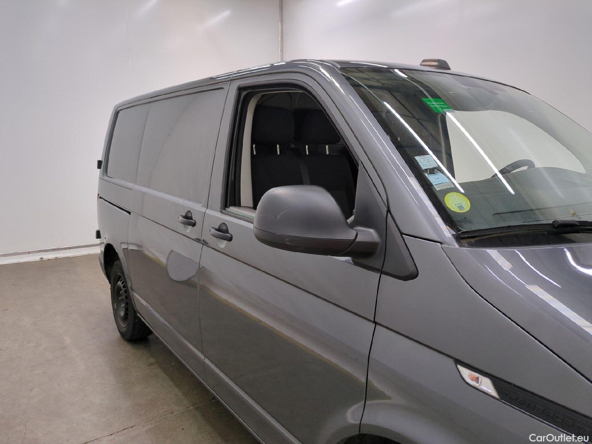  Volkswagen  Transporter VOLKSWAGEN  / 2019 / 4P / Fourgon tôlé 2.0 TDi 150 DSG7 L1H1 Business Line #39