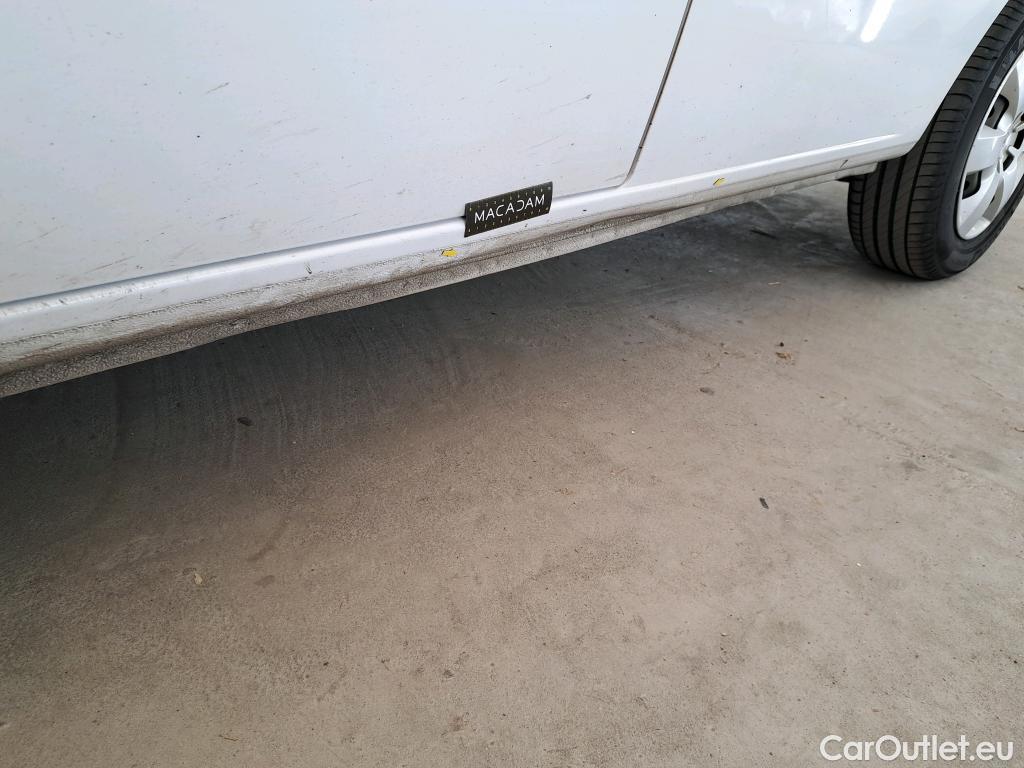  Renault  Kangoo  Express Extra (Série Spéciale) 1.5 dCi 90CV BVM5 E6 #4