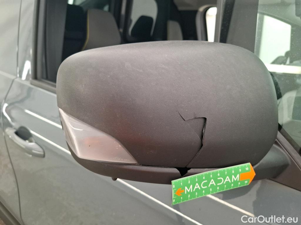  Renault  Kangoo RENAULT  / 2021 / 4P / Fourgonnette EXTRA TCE 130 BVA #1