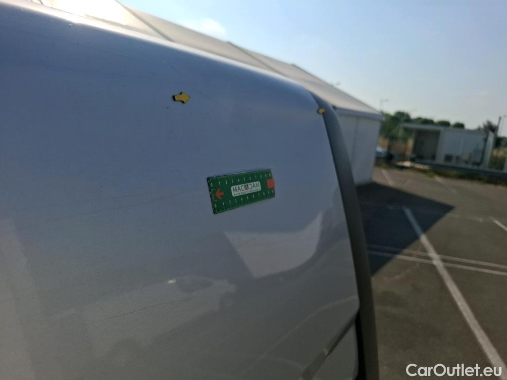  Renault  Trafic  Furgon Grand Confort L2H2 1200 1.6 dCi 125CV BVM6 E6 #25
