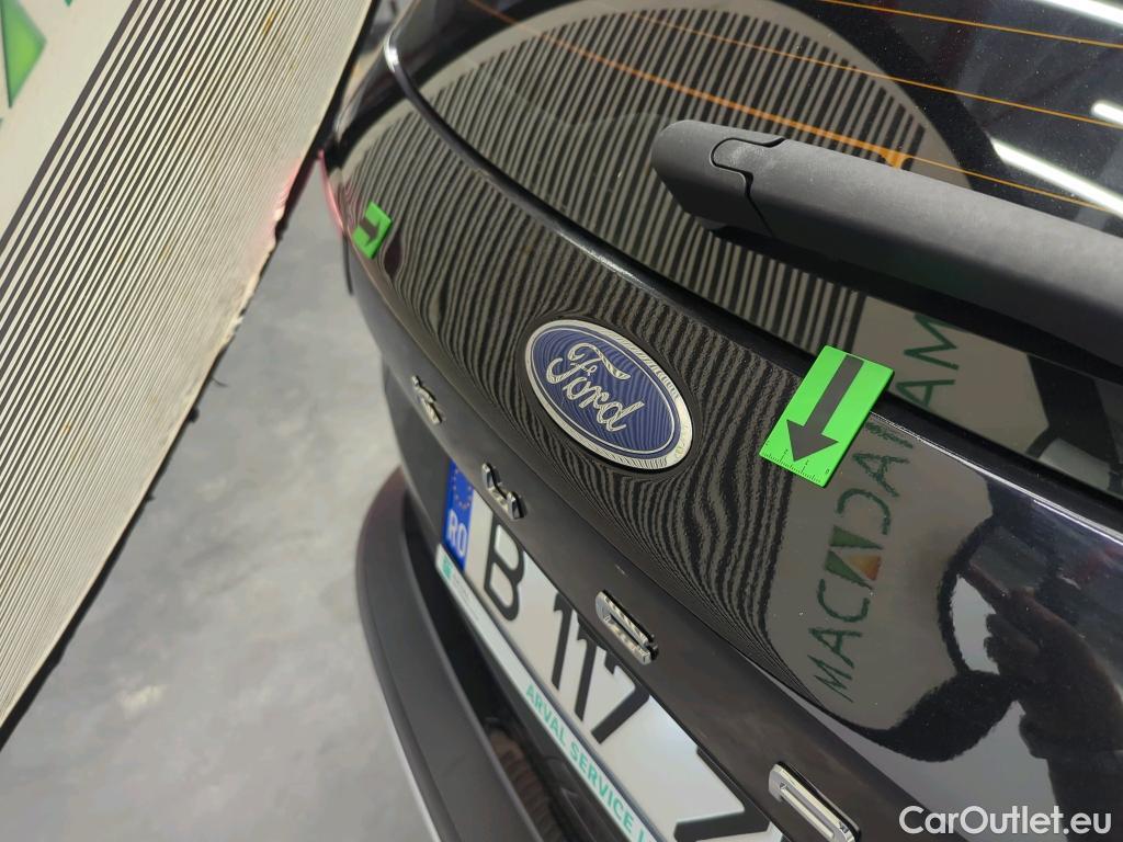  Ford  Kuga 2.5 Duratec FHEV 190CP Titanium CVT AWD #4
