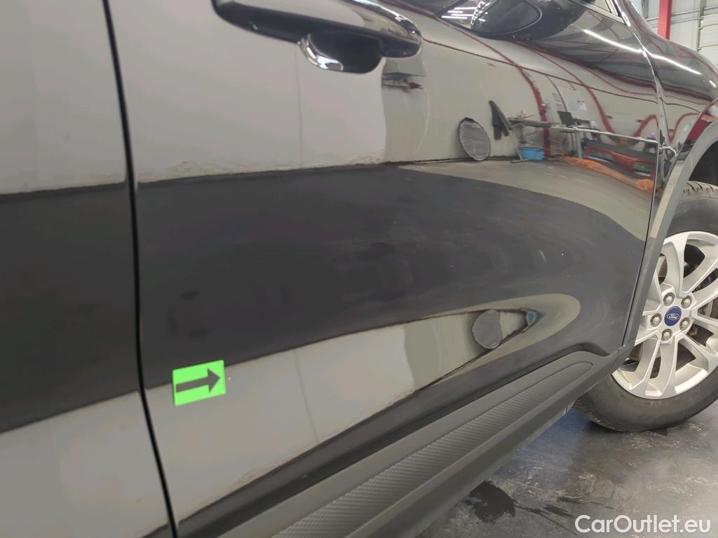  Ford  Kuga 2.5 Duratec FHEV 190CP Titanium CVT AWD #27