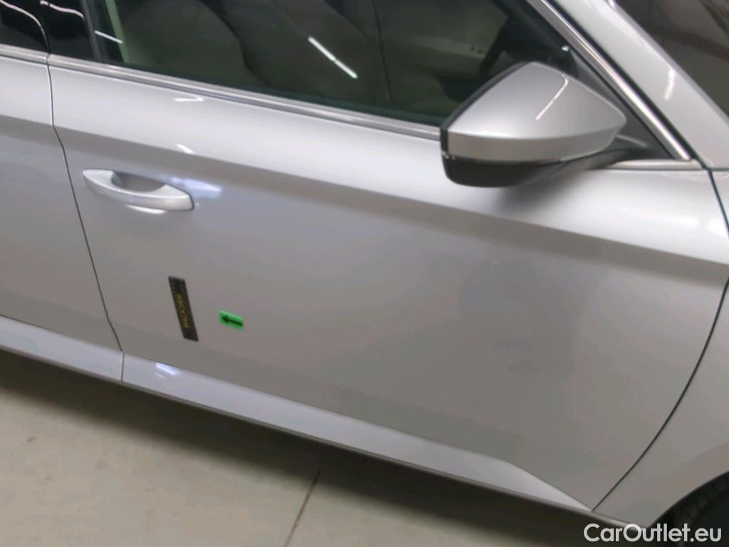  Skoda  Superb 2.0 TDI 200CP Style DSG 4x4 #5