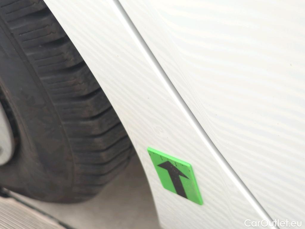  Renault  Clio 1.0 TCe 90CP Equilibre #36