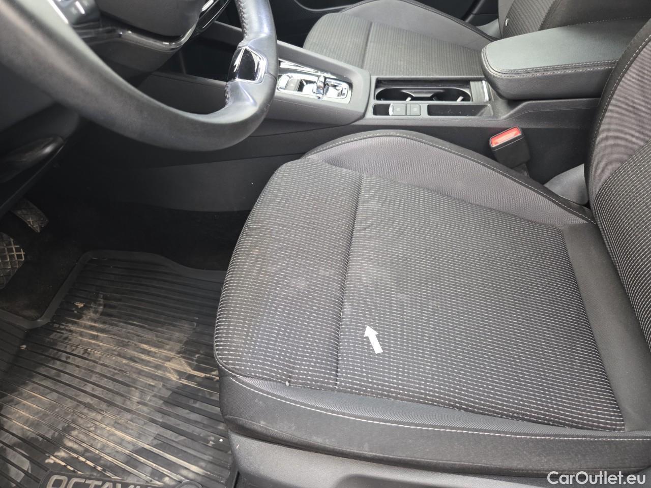  Skoda  Octavia 2.0 TDI 150CP Ambition DSG #47