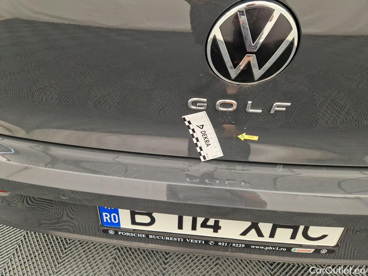  Volkswagen  Golf  Life 1.0 TSI #29