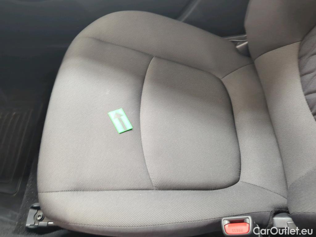  Toyota  Corolla 1.8 Hybrid Dynamic HSD E-CVT #16