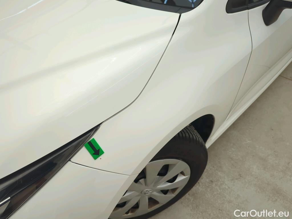  Toyota  Corolla 1.5 Eco #29