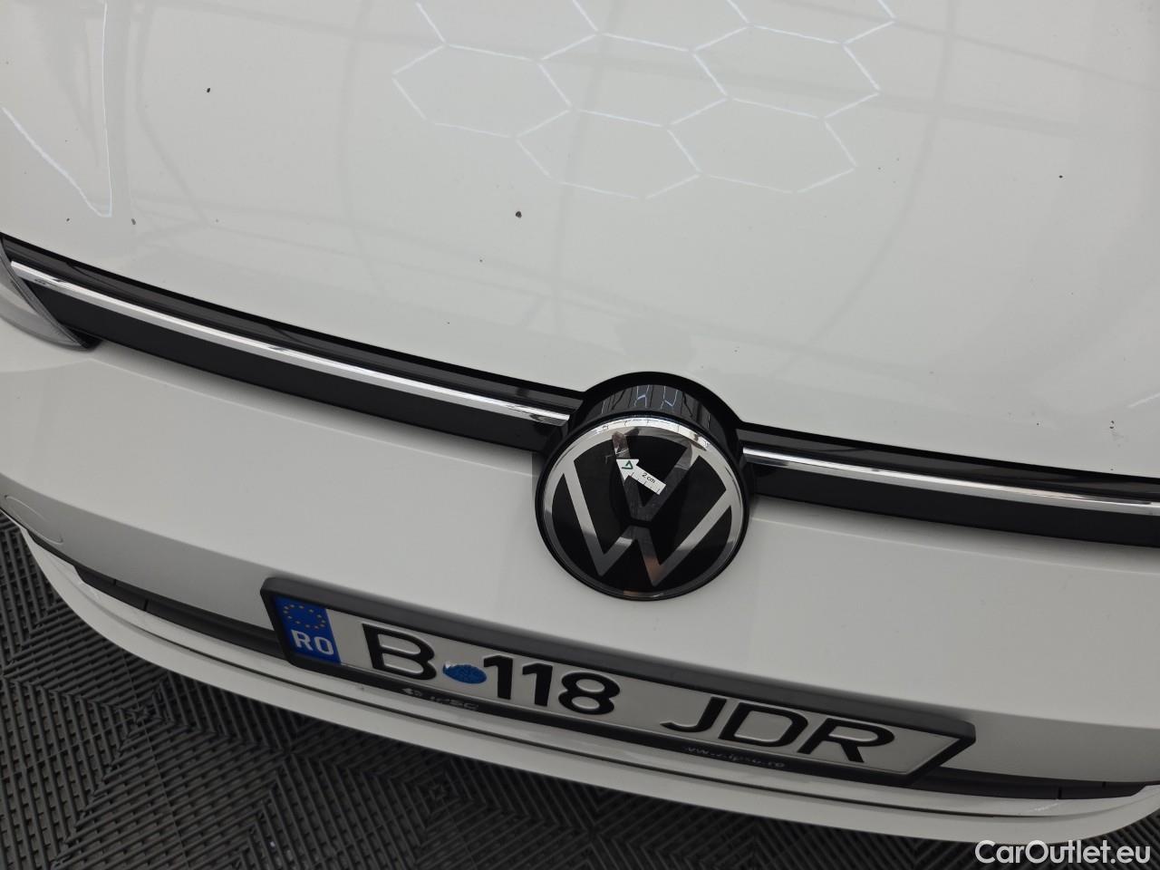  Volkswagen  Golf  Life 1.5 TSI ACT #13
