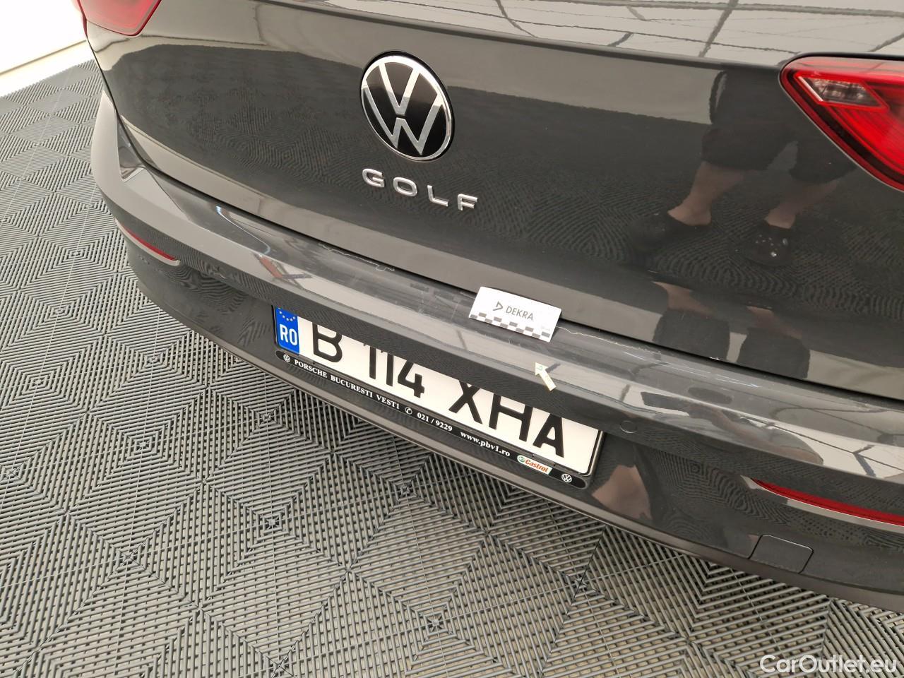 Volkswagen  Golf  Life 1.0 TSI #20