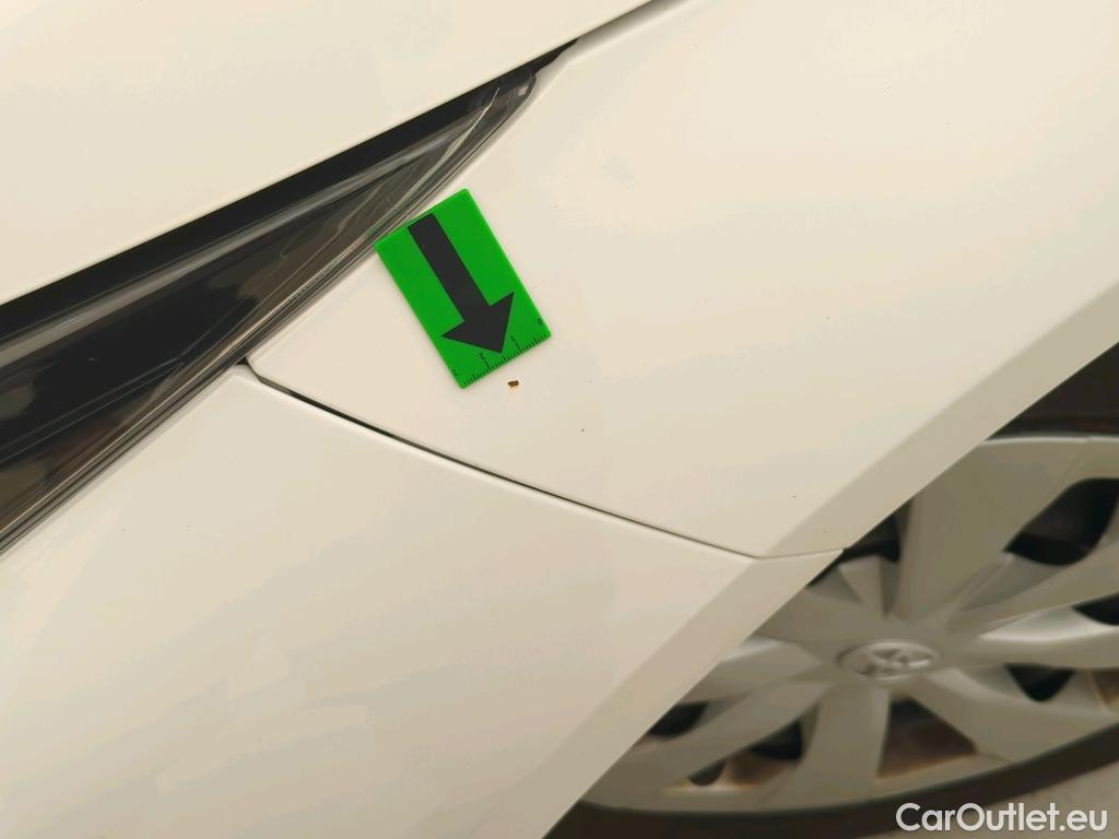  Toyota  Corolla 1.5 Eco #30