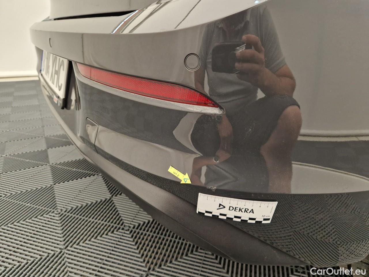  Volkswagen  Golf  Life 1.0 TSI #25