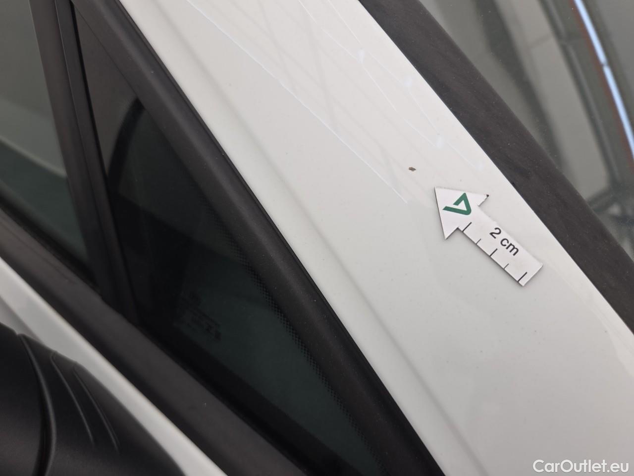  Volkswagen  Golf  Life 1.5 TSI ACT #18