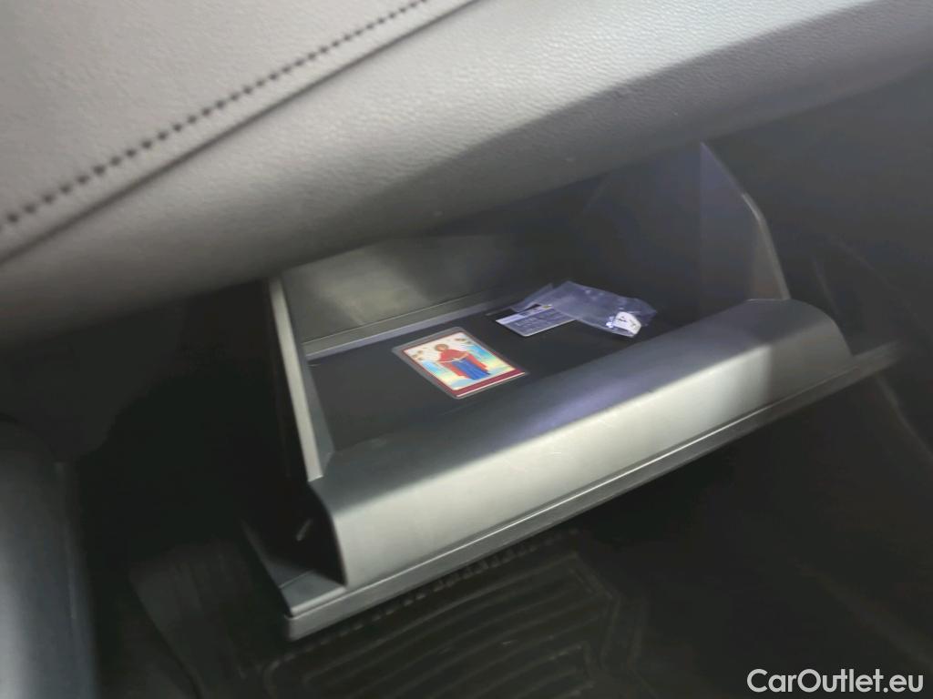  Toyota  Corolla 1.8 Hybrid Dynamic HSD E-CVT #9