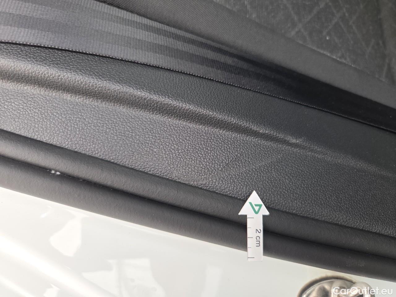  Volkswagen  Golf  Life 1.5 TSI ACT #44
