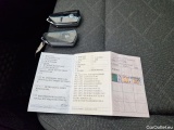  Volkswagen  Golf  Life 1.0 TSI #8