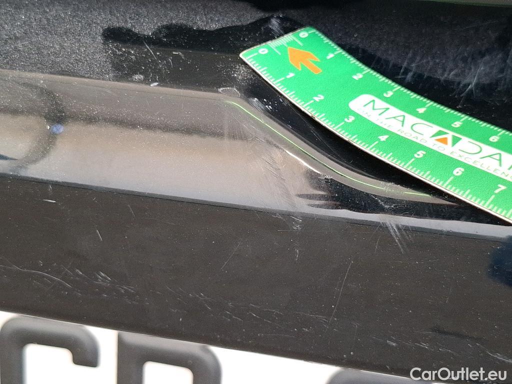  Citroen  C4 CITROEN  X / 2022 / 4P / Berline PureTech 130 S&S EAT8 Shine #34