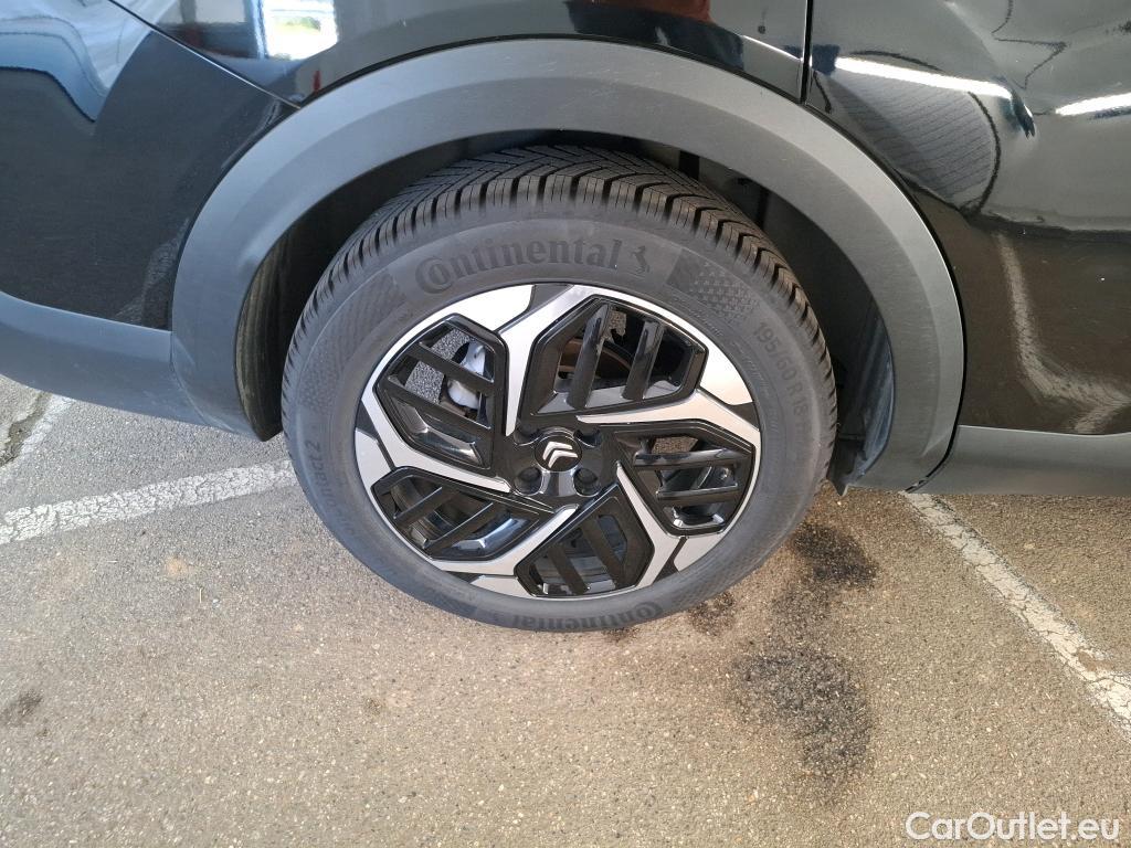  Citroen  C4 CITROEN  X / 2022 / 4P / Berline PureTech 130 S&S EAT8 Shine #48
