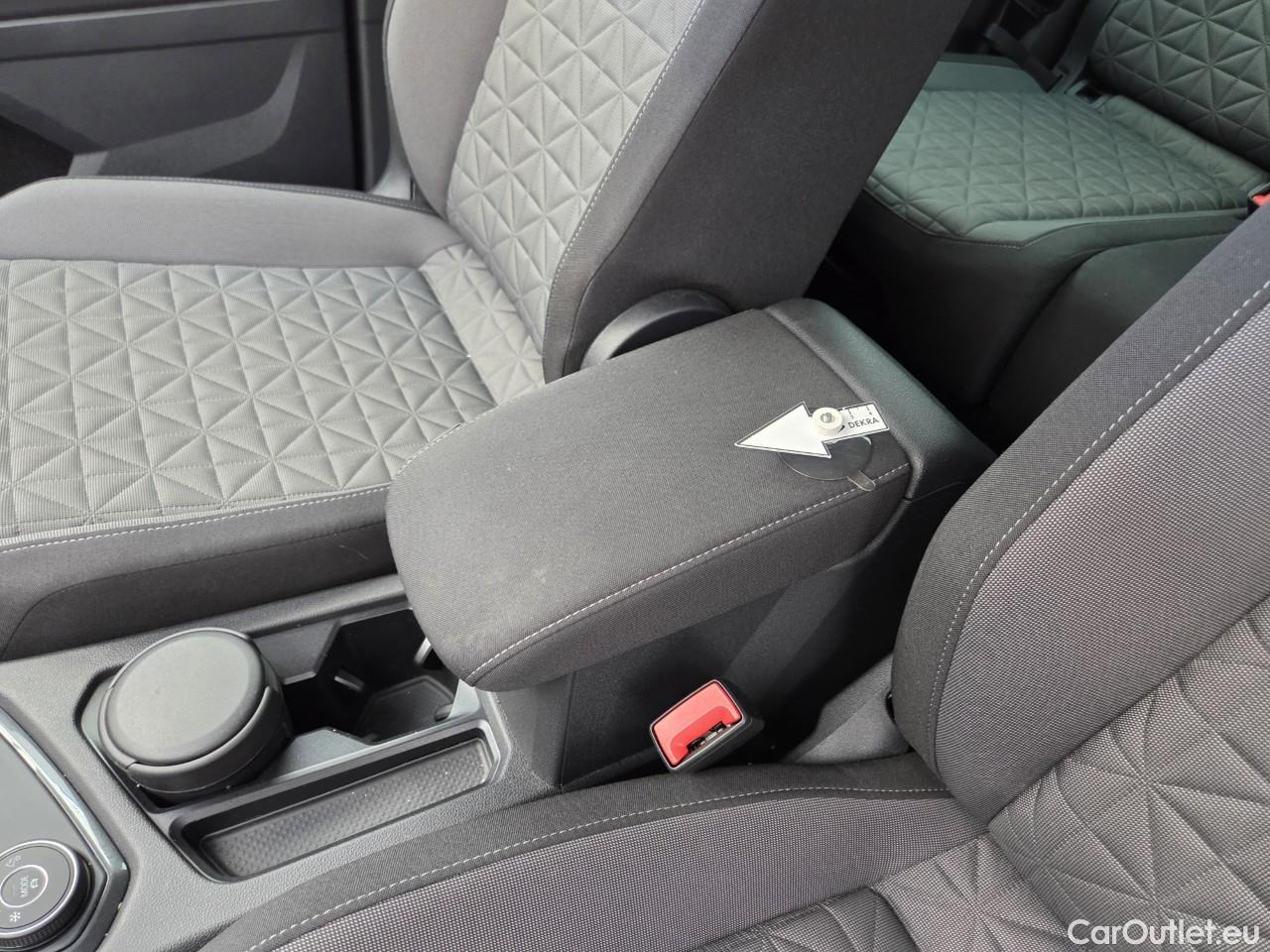  Volkswagen  Tiguan Life 2.0 TDI 150CP DSG 4Motion #33