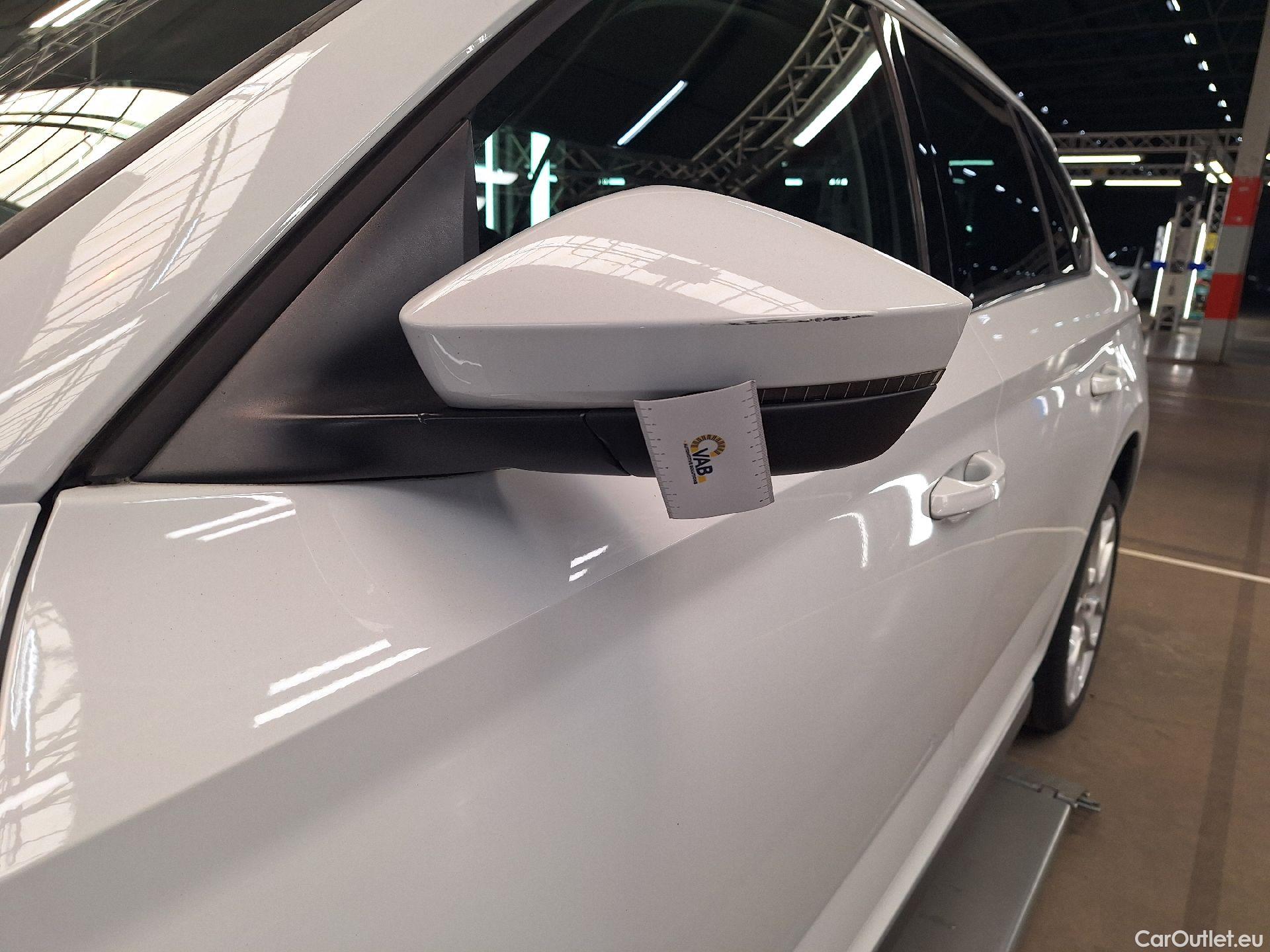  Skoda  KAMIQ Skoda,  '19, Skoda  1.5 TSI 110kW DSG7 Style 5d #32
