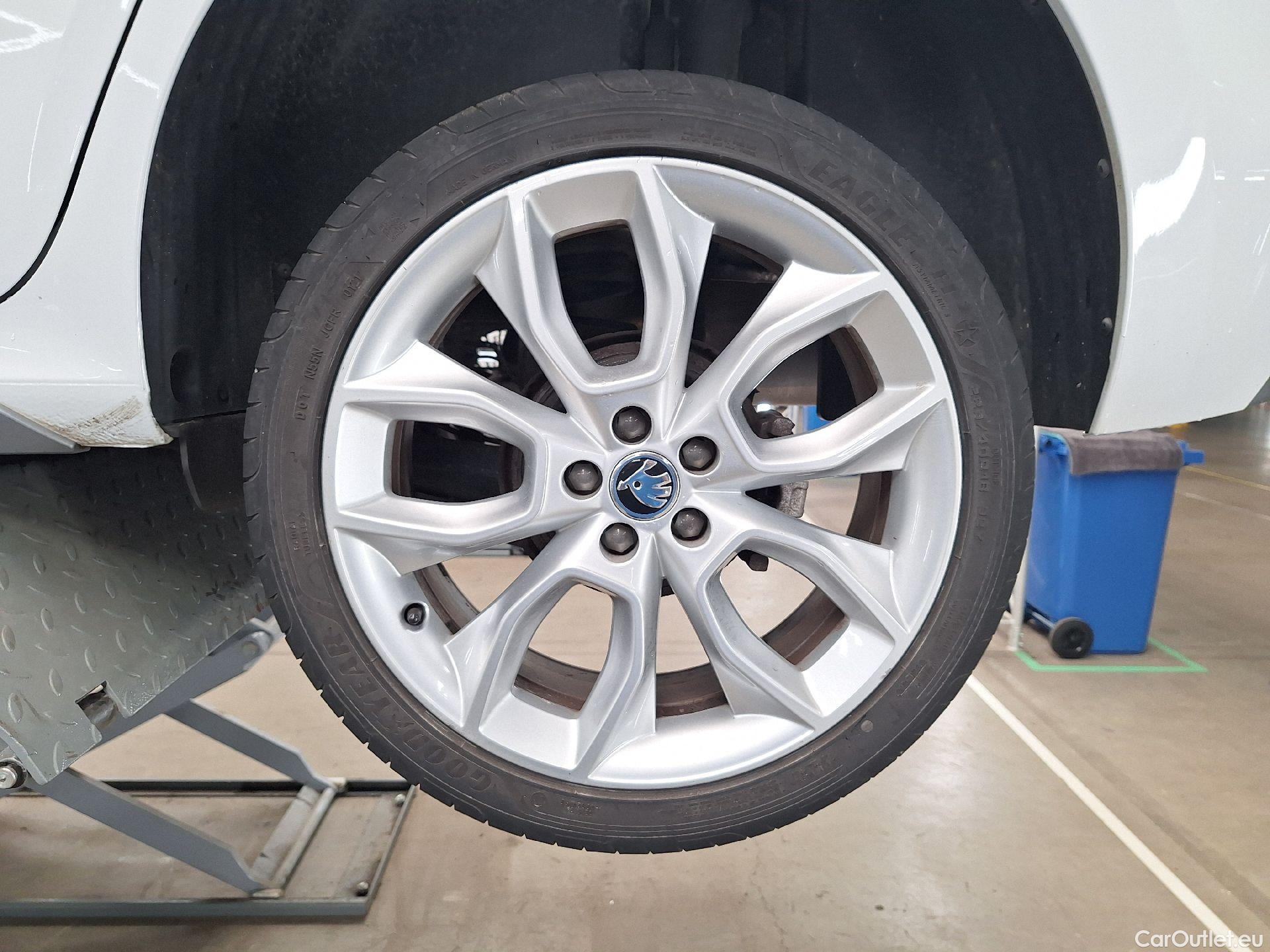  Skoda  KAMIQ Skoda,  '19, Skoda  1.5 TSI 110kW DSG7 Style 5d #22