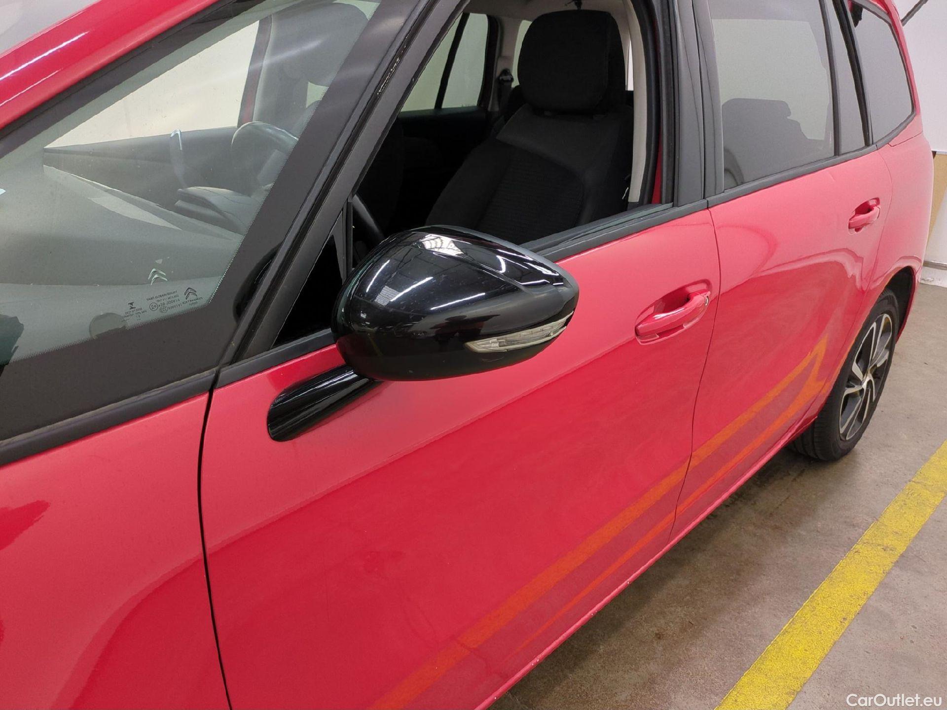  Citroen  C4 Grand Picasso /Spacetourer Shine 1.5 BlueHDi 130CV BVA8 E6d / Vo Repeint en Rouge / Teinte SIV Blanc Banquise #28