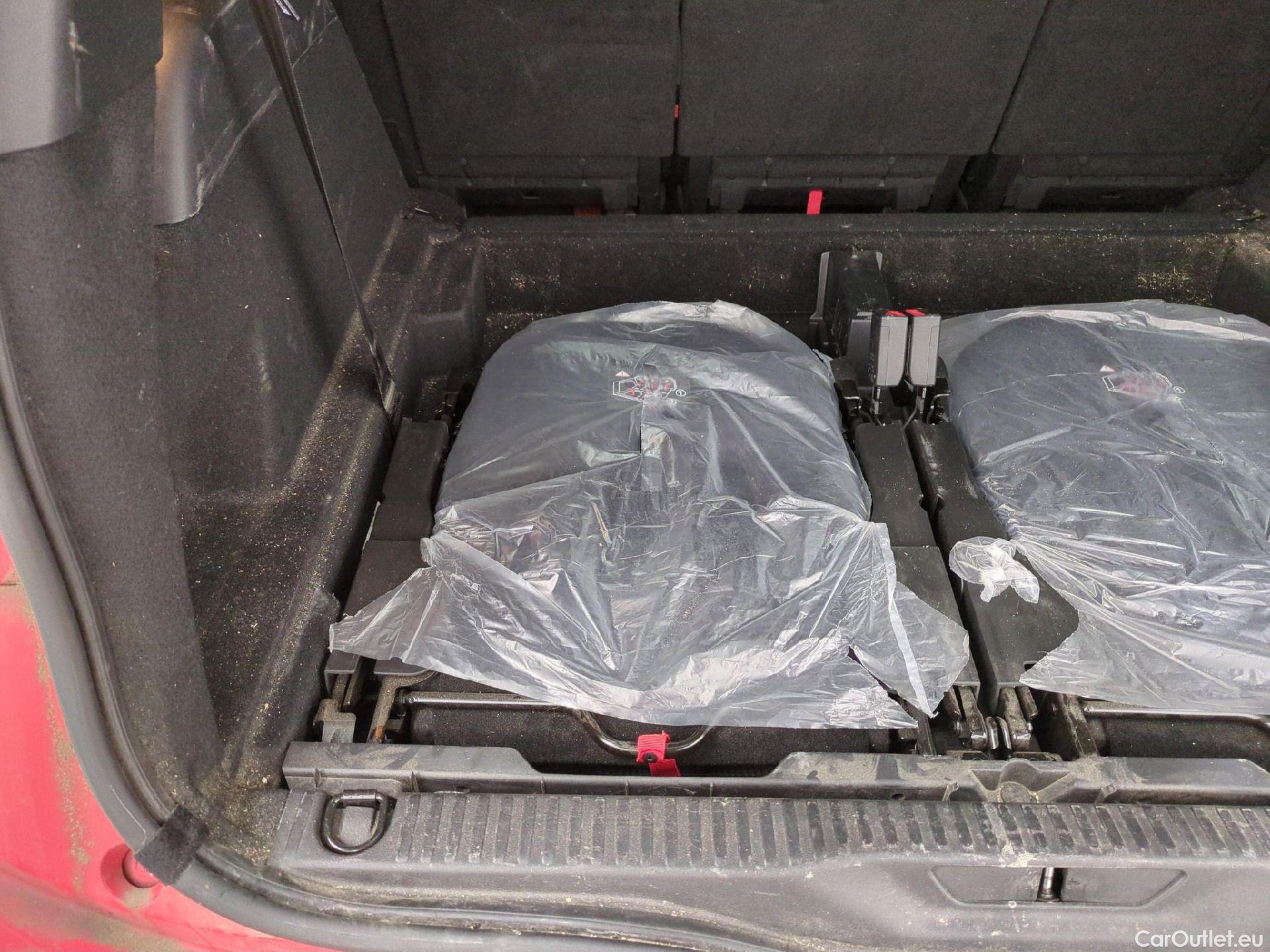  Citroen  C4 Grand Picasso /Spacetourer Shine 1.5 BlueHDi 130CV BVA8 E6d / Vo Repeint en Rouge / Teinte SIV Blanc Banquise #7