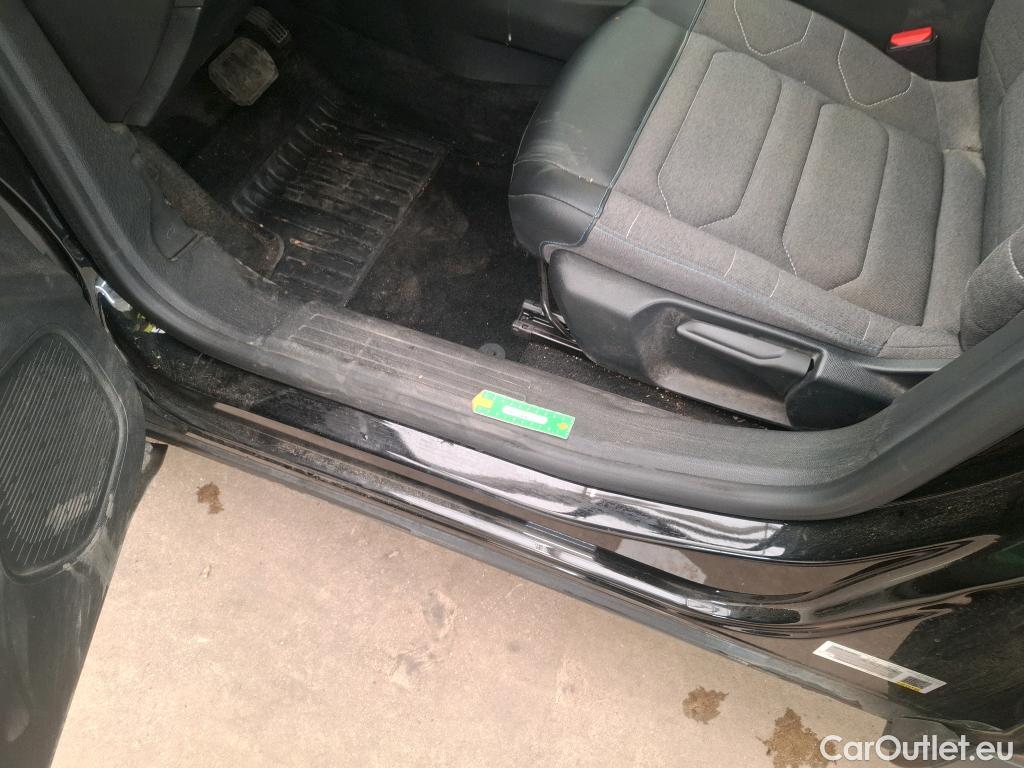  Citroen  C4  X Feel Pack 1.2 PureTech 130CV BVA8 6E #21
