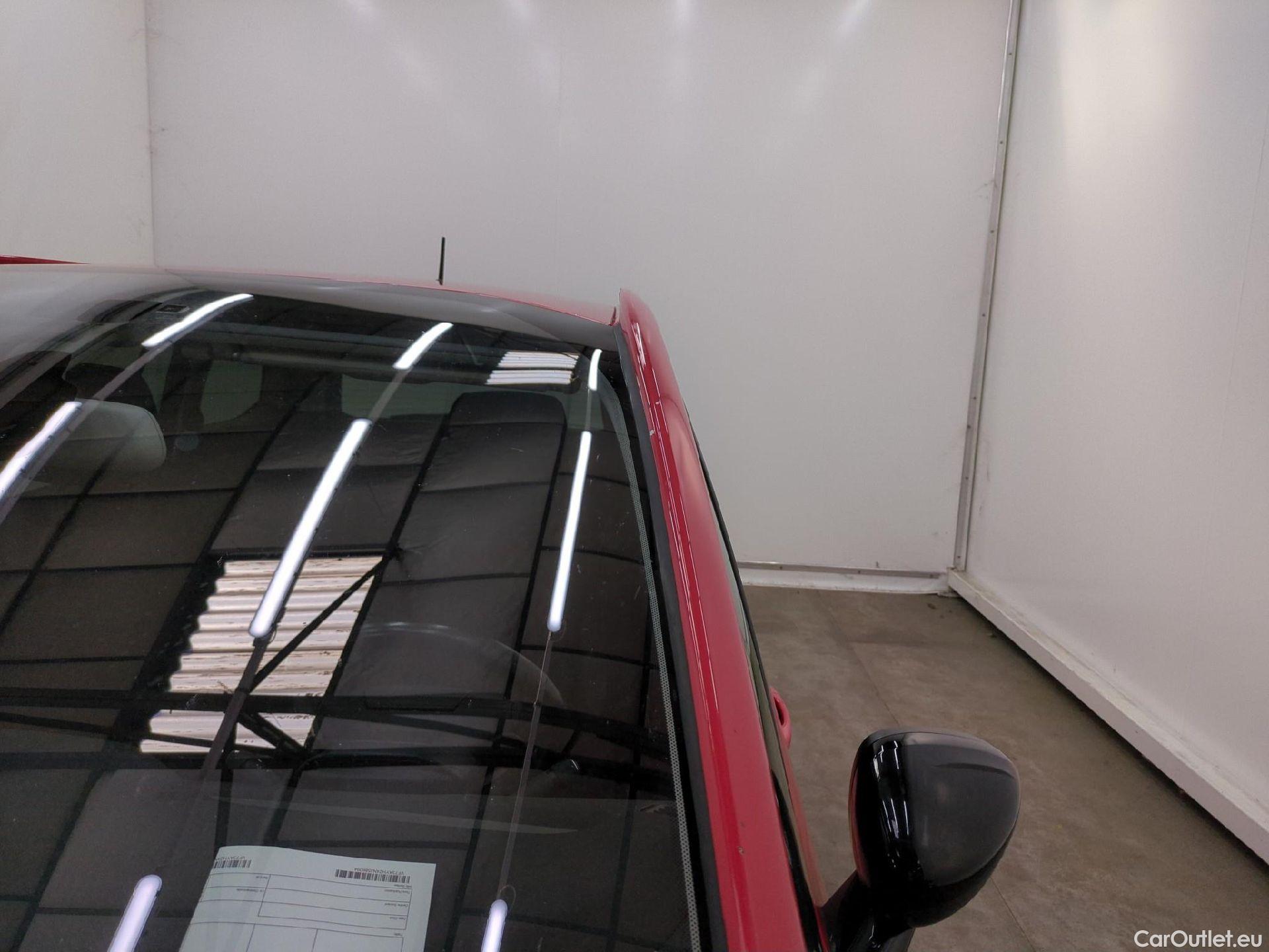  Citroen  C4 Grand Picasso /Spacetourer Shine 1.5 BlueHDi 130CV BVA8 E6d / Vo Repeint en Rouge / Teinte SIV Blanc Banquise #90