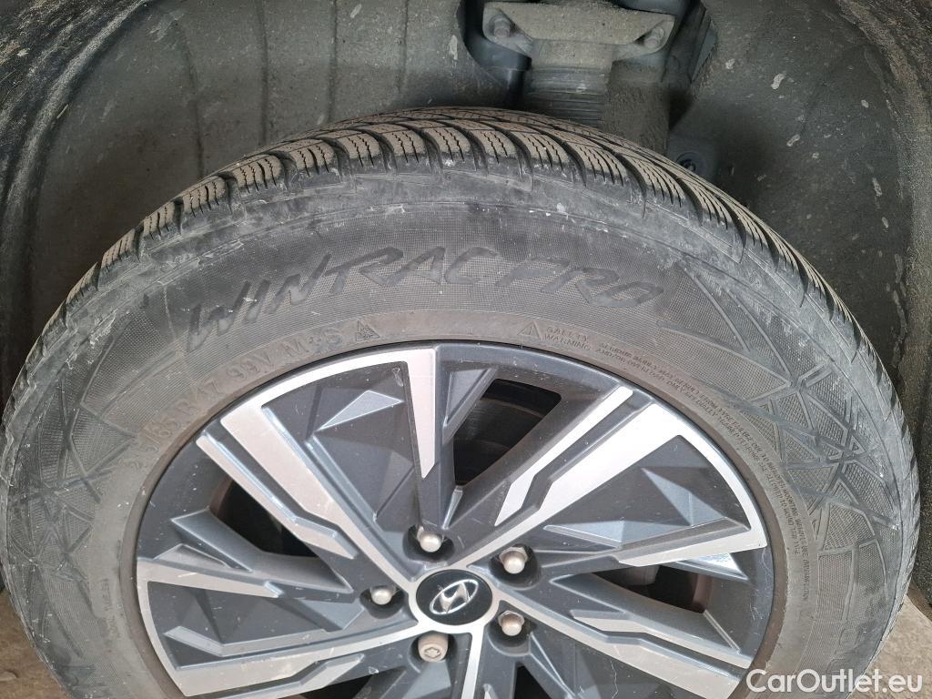  Hyundai  Tucson HYUNDAI  / 2020 / 5P / SUV 1.6 HYBRID 230 CREATIVE #11