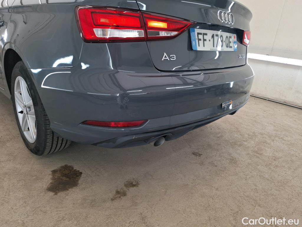  Audi  A3 AUDI  Berline 4p Berline 30 TDI 116 S TRONIC BUSINESS LINE #1