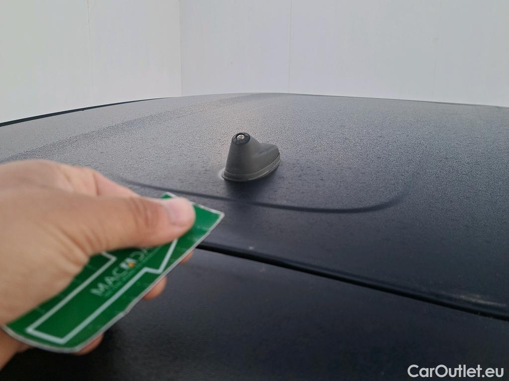  Citroen  C3 CITROEN  / 2016 / 5P / berlina con portón PureTech 60KW (82CV) FEEL (CX) #47