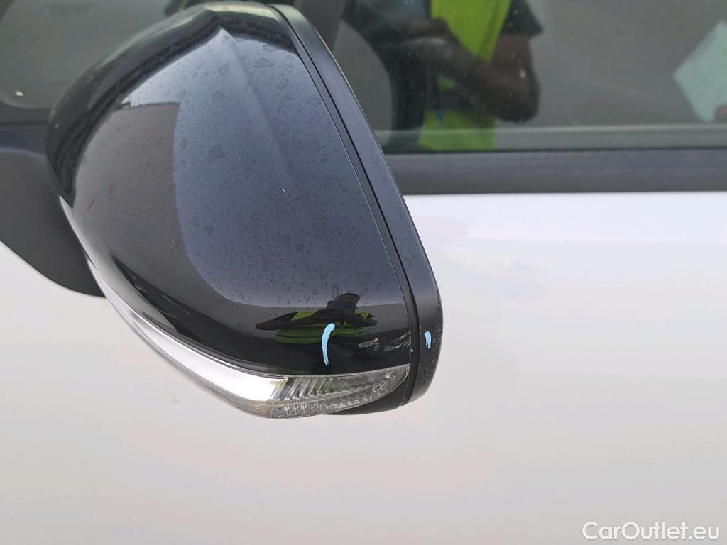  Citroen  C3 CITROEN  / 2016 / 5P / berlina con portón PureTech 60KW (82CV) FEEL (CX) #36