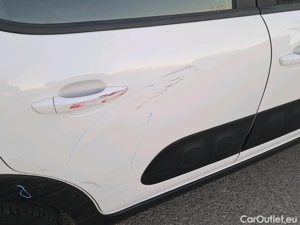 Citroen  C3 CITROEN  / 2016 / 5P / berlina con portón PureTech 60KW (82CV) FEEL (CX) #1