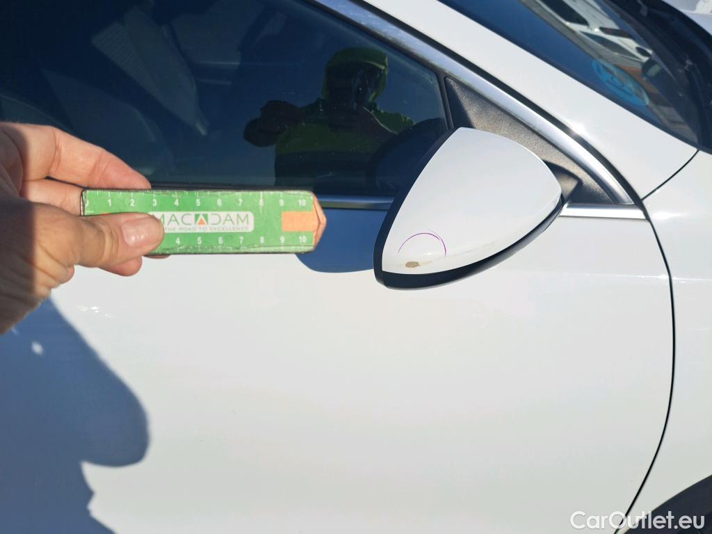  KIA  XCeed KIA  / 2019 / 5P / todoterreno 1.0 T-GDi Drive 88kW (120CV) #52
