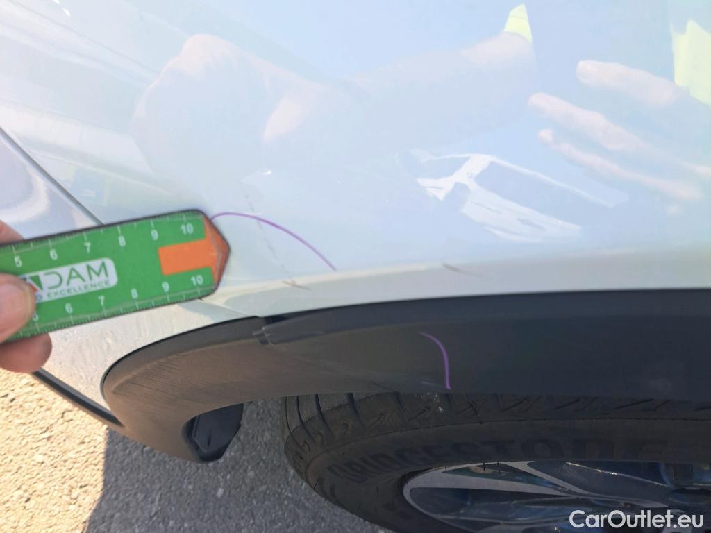  KIA  XCeed KIA  / 2019 / 5P / todoterreno 1.0 T-GDi Drive 88kW (120CV) #73
