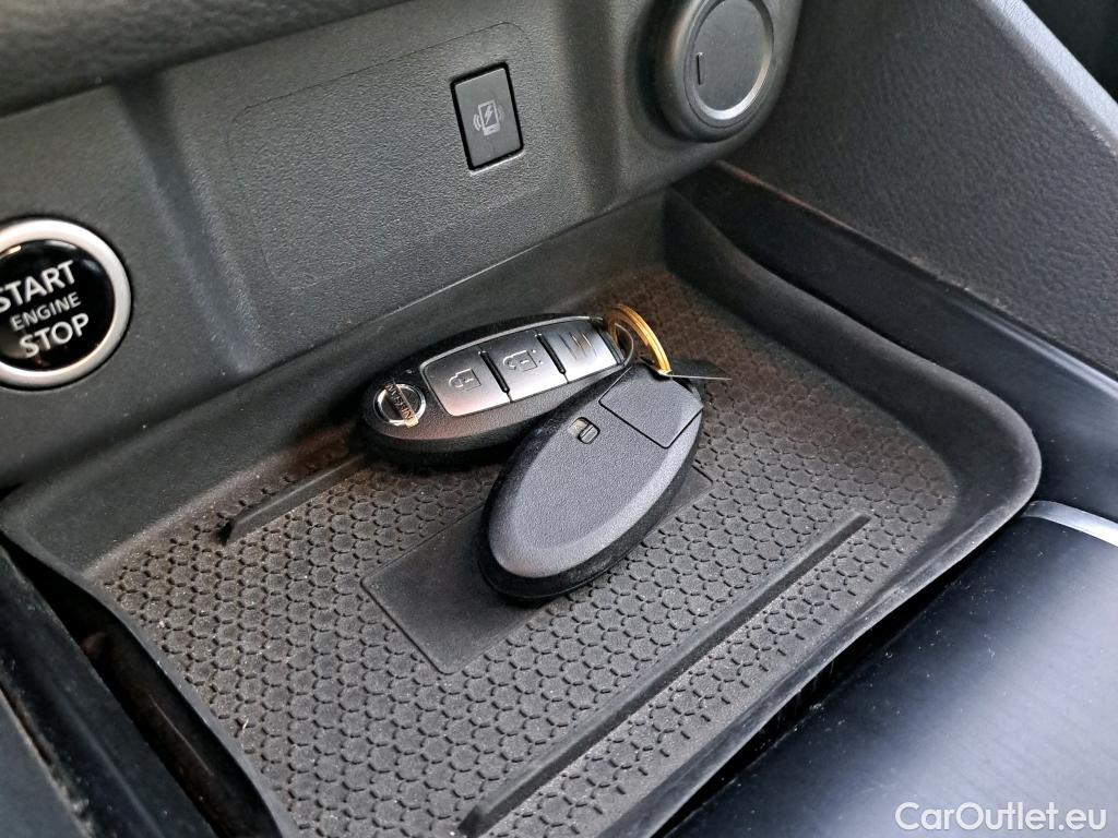  Nissan  Qashqai NISSAN  / 2021 / 5P / todoterreno DIG-T 103kW (140CV) mHEV 4x2 Acenta #12