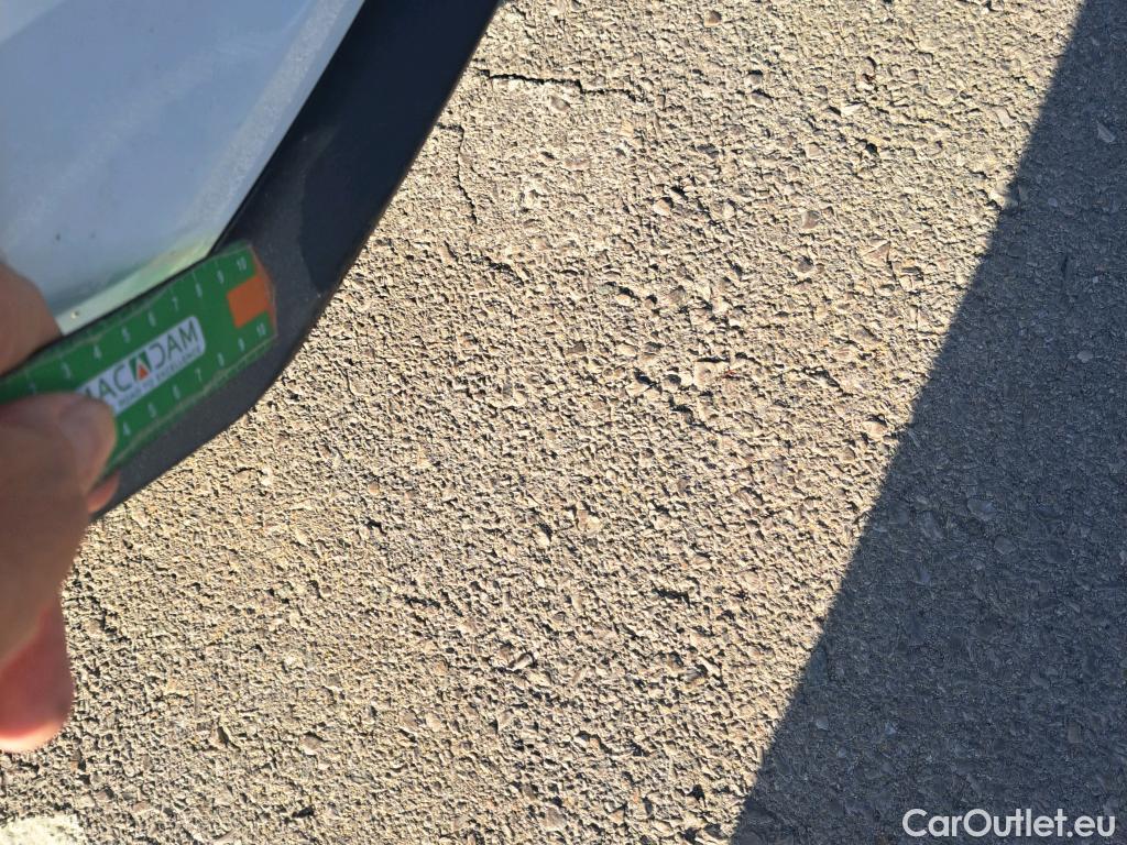  KIA  XCeed KIA  / 2019 / 5P / todoterreno 1.0 T-GDi Drive 88kW (120CV) #26