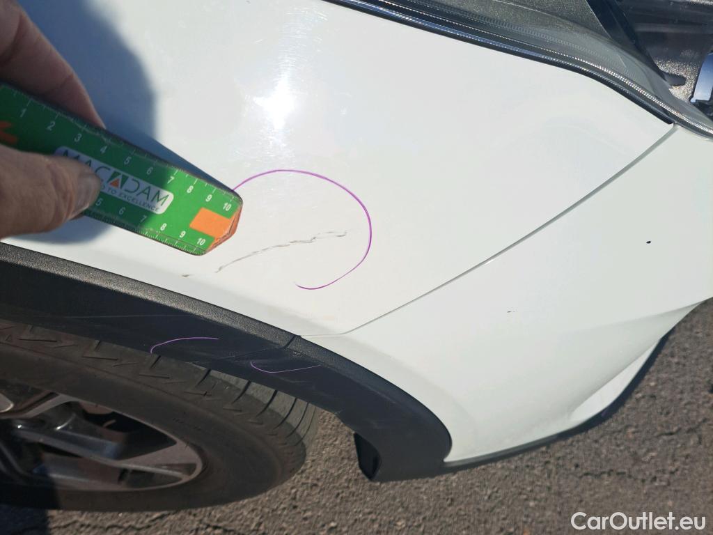  KIA  XCeed KIA  / 2019 / 5P / todoterreno 1.0 T-GDi Drive 88kW (120CV) #28