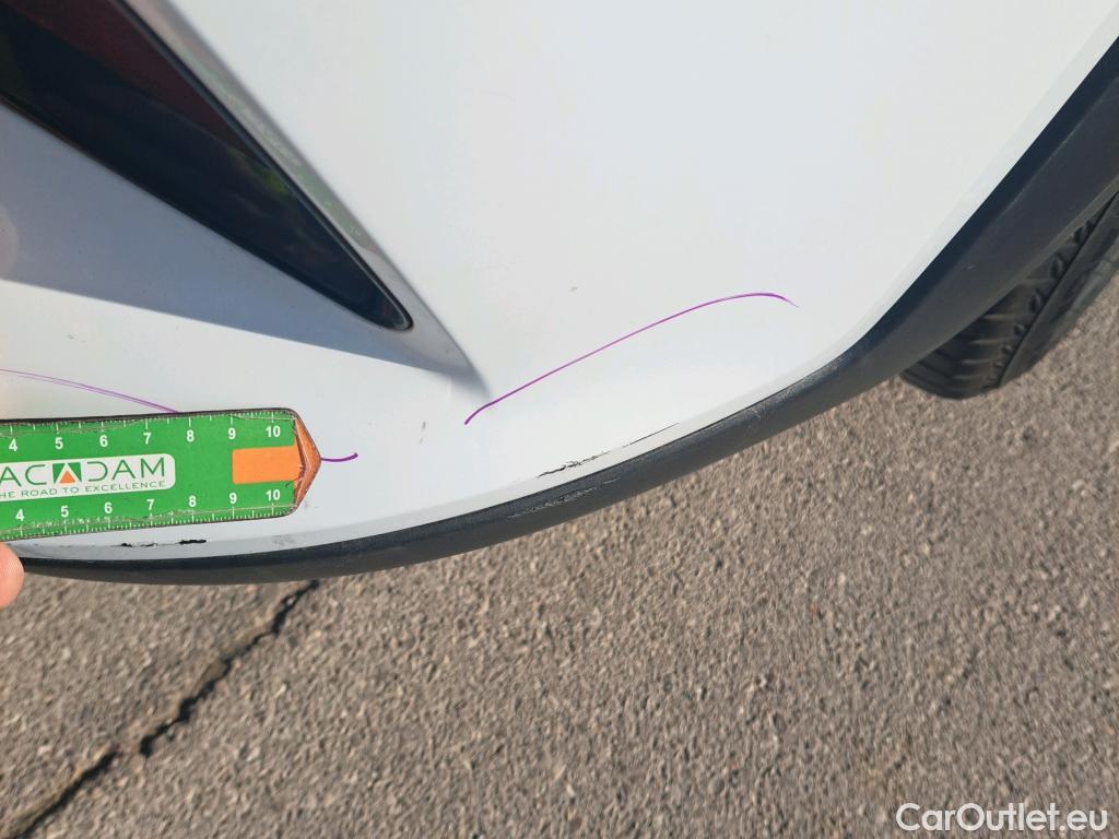  KIA  XCeed KIA  / 2019 / 5P / todoterreno 1.0 T-GDi Drive 88kW (120CV) #40