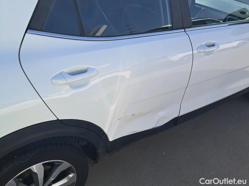  KIA  STONIC KIA  / 2017 / 5P / todoterreno 1.0 T-GDi 74kW (100CV) MHEV iMT Drive #5