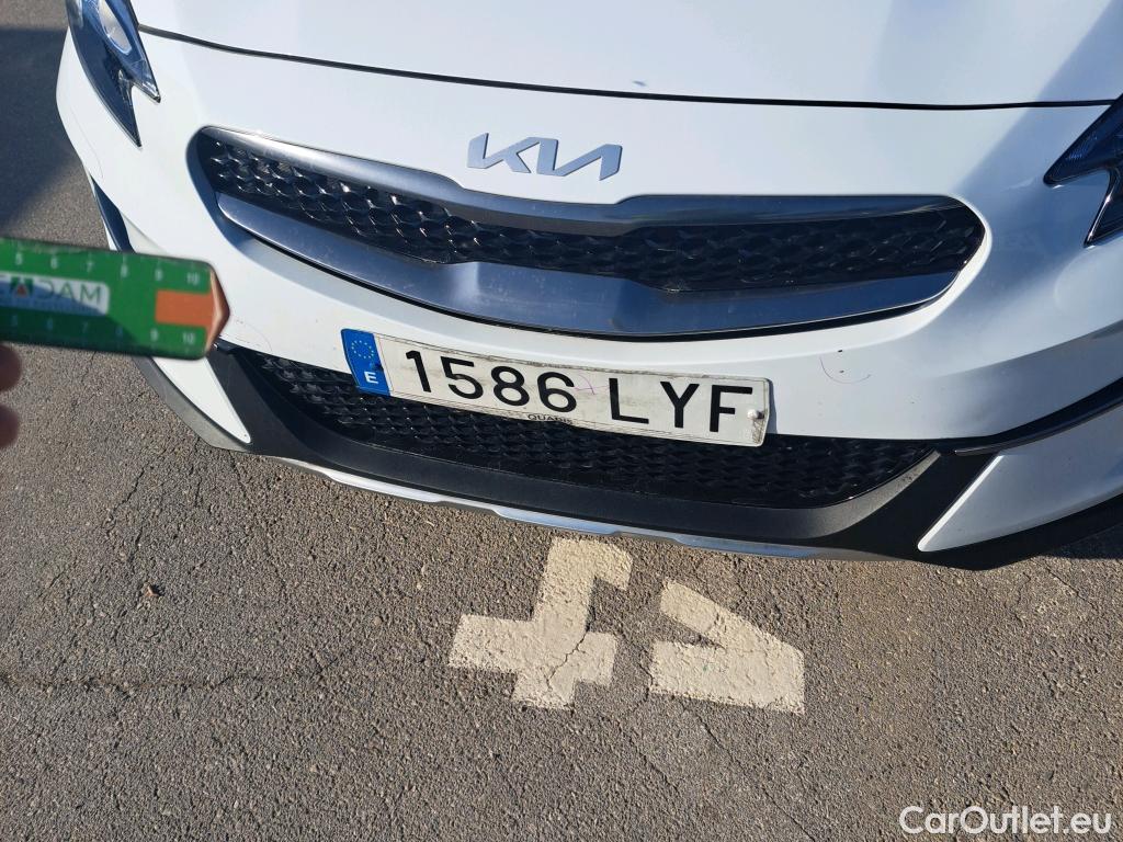  KIA  XCeed KIA  / 2019 / 5P / todoterreno 1.0 T-GDi Drive 88kW (120CV) #60