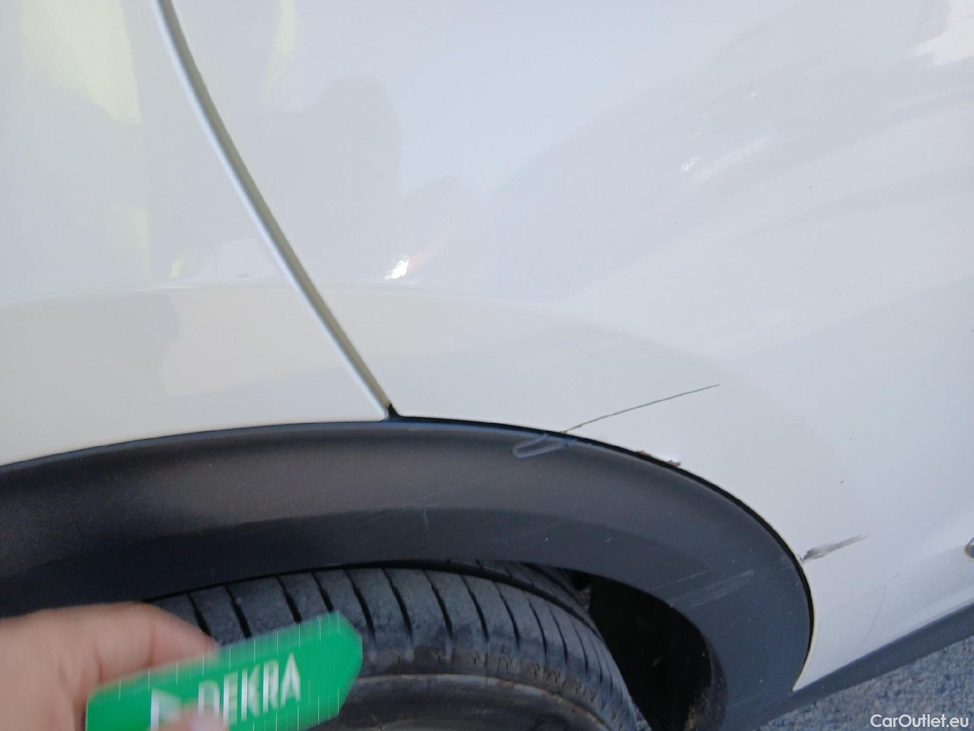  KIA  Niro KIA e- / 2016 / 5P / crossover e- 150kW (204CV) Drive (Long Range) #30