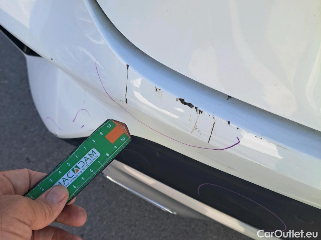  KIA  XCeed KIA  / 2019 / 5P / todoterreno 1.0 T-GDi Drive 88kW (120CV) #43