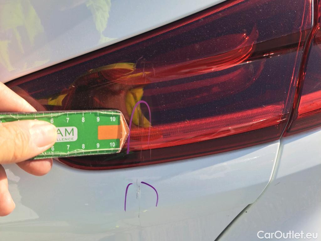  KIA  XCeed KIA  / 2019 / 5P / todoterreno 1.0 T-GDi Drive 88kW (120CV) #2